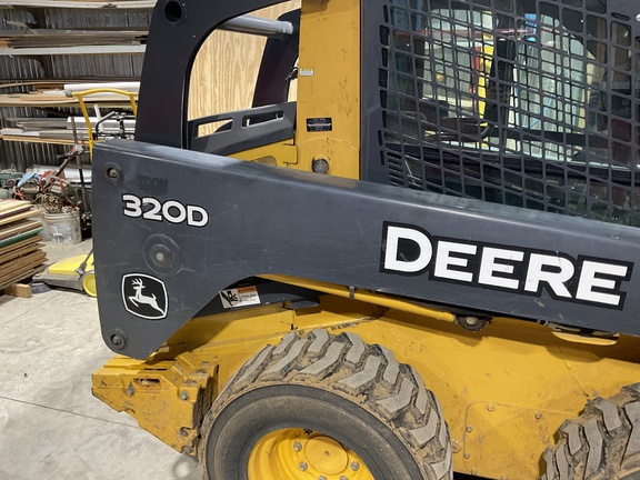 2010 John Deere 320D Skid Steer Loader