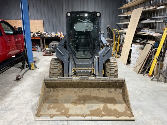 2010 John Deere 320D Skid Steer Loader