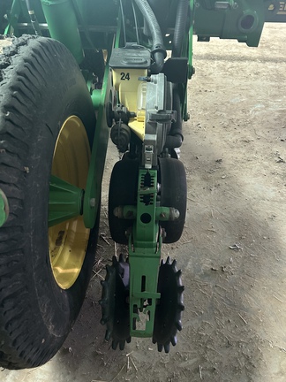 2010 John Deere 1770NT CCS Planter