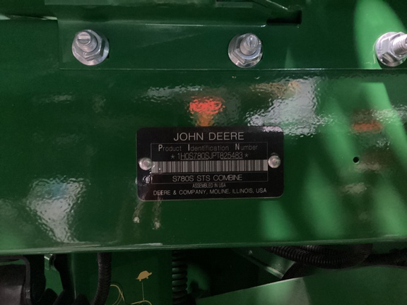 2023 John Deere S780 Combine