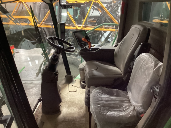 2023 John Deere S780 Combine