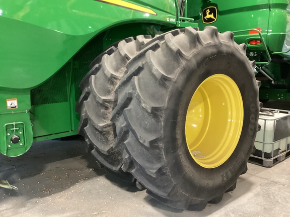 2023 John Deere S780 Combine