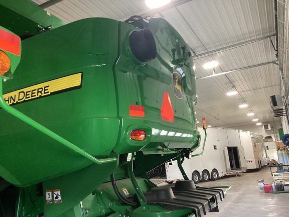 2023 John Deere S780 Combine