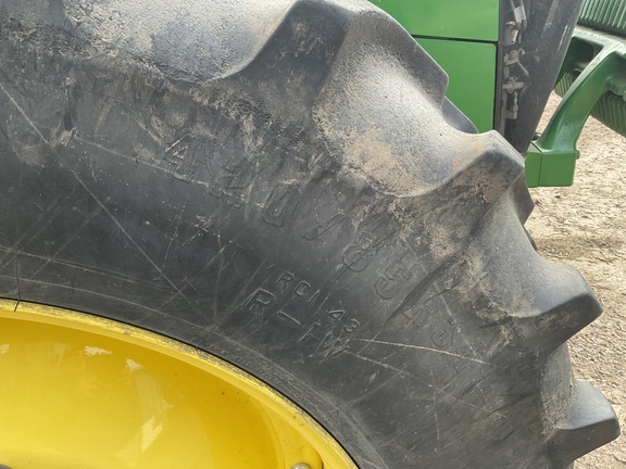 2019 John Deere 8400R Tractor