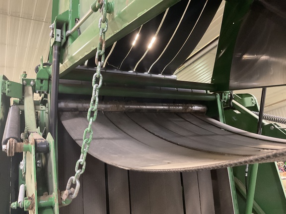 2023 John Deere 560M Baler/Round