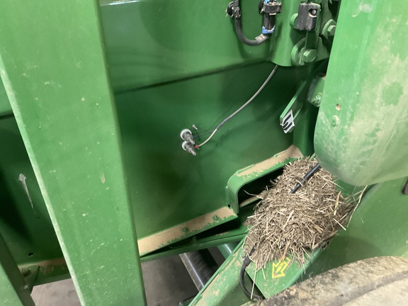 2023 John Deere 560M Baler/Round