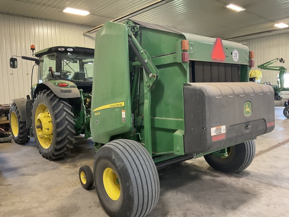 2023 John Deere 560M Baler/Round