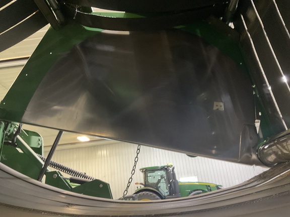 2023 John Deere 560M Baler/Round