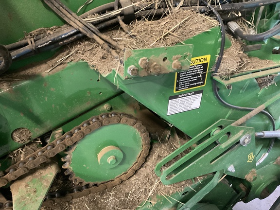 2023 John Deere 560M Baler/Round