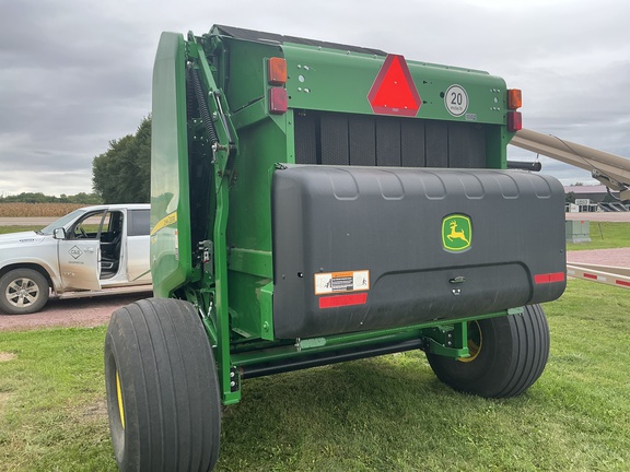 2023 John Deere 560M Baler/Round