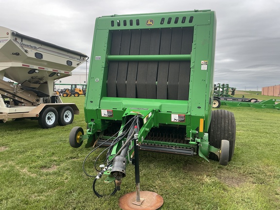 2023 John Deere 560M Baler/Round