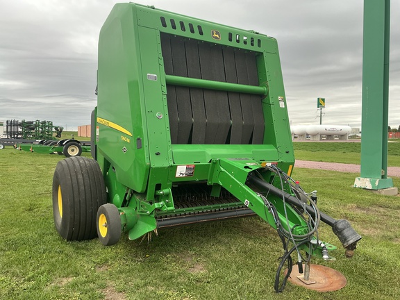 2023 John Deere 560M Baler/Round