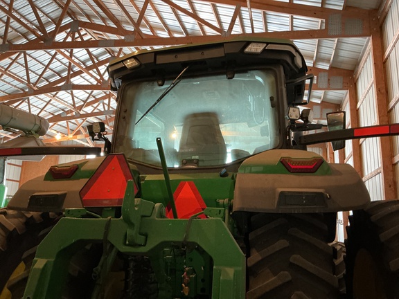 2021 John Deere 8R 370 Tractor