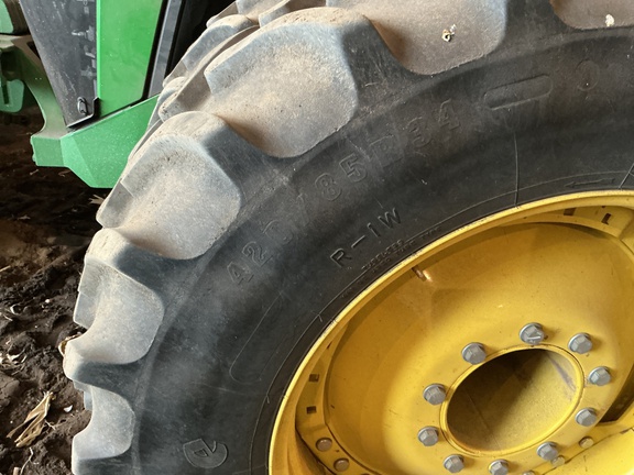 2021 John Deere 8R 370 Tractor