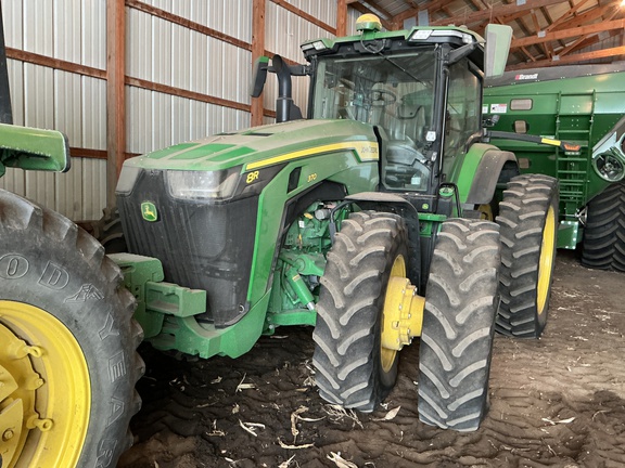 2021 John Deere 8R 370 Tractor