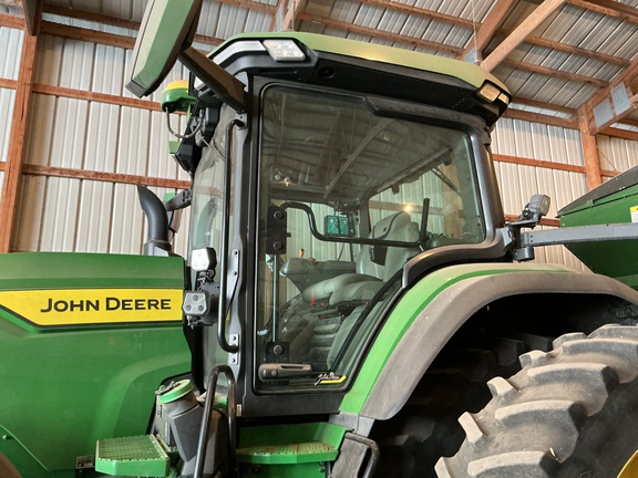 2021 John Deere 8R 370 Tractor