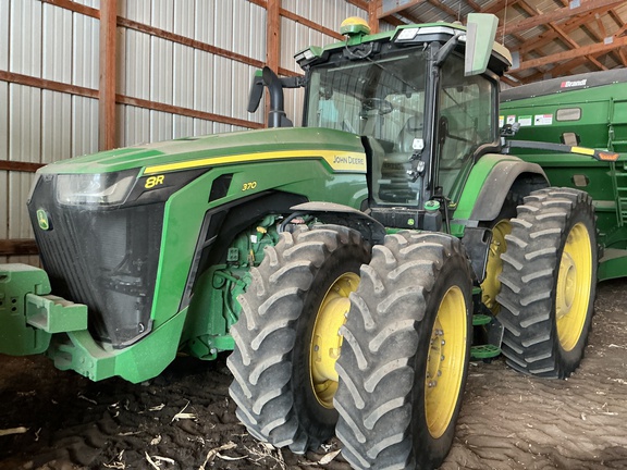 2021 John Deere 8R 370 Tractor