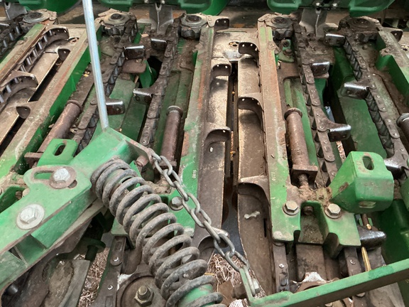 2010 John Deere 612C Header Corn Head