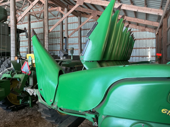 2010 John Deere 612C Header Corn Head