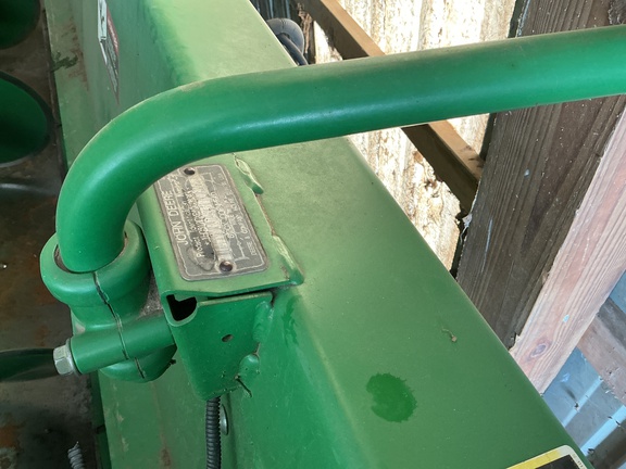 2010 John Deere 612C Header Corn Head