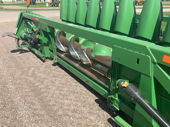 2010 John Deere 612C Header Corn Head