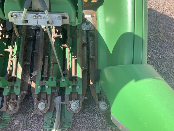 2010 John Deere 612C Header Corn Head