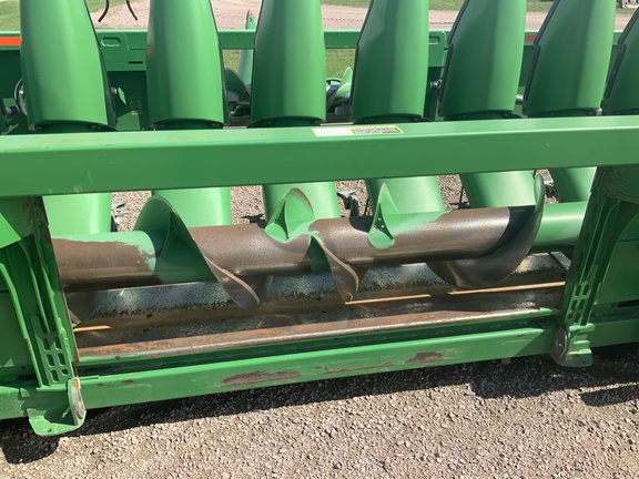2010 John Deere 612C Header Corn Head