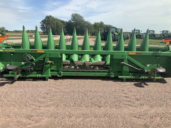 2010 John Deere 612C Header Corn Head
