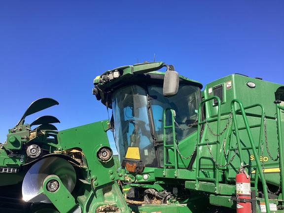 2023 John Deere S780 Combine