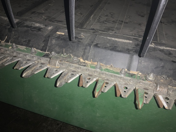 2013 John Deere 640FD Header Combine