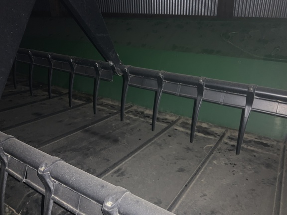 2013 John Deere 640FD Header Combine