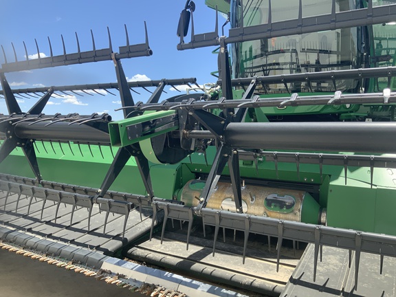 2013 John Deere 640FD Header Combine