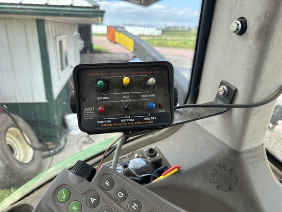 2015 Fast Distributing 9518TF Sprayer