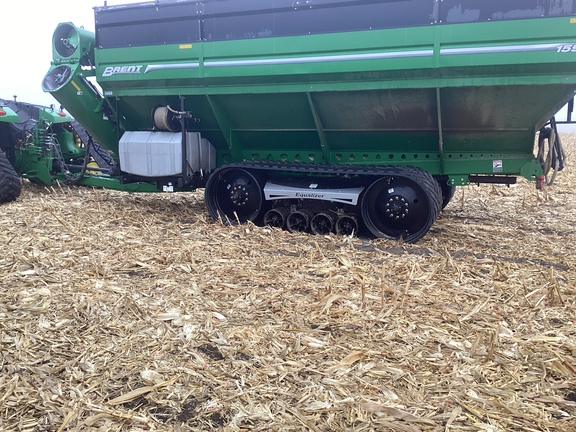 2024 Brent 1598 Grain Cart