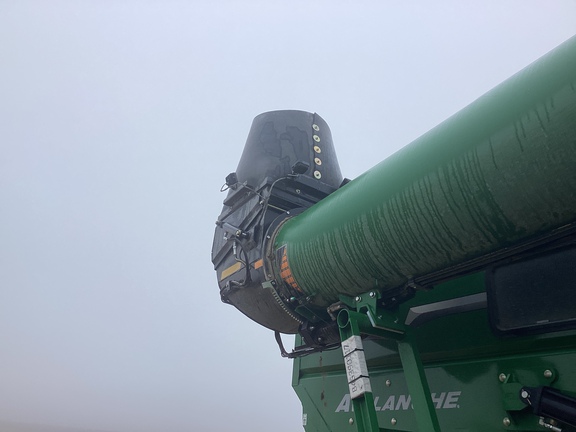 2024 Brent 1598 Grain Cart