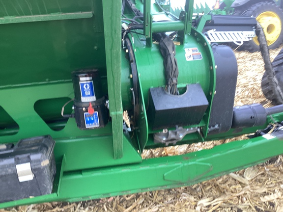 2024 Brent 1598 Grain Cart