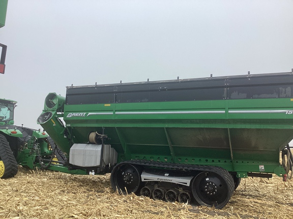 2024 Brent 1598 Grain Cart