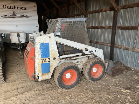 1989 Bobcat 743 Skid Steer Loader