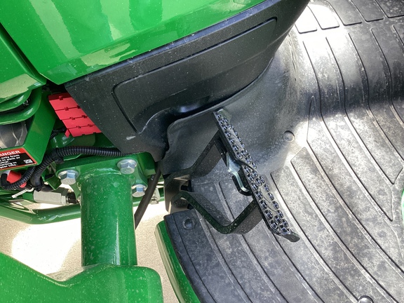 2025 John Deere 3039R Tractor Compact