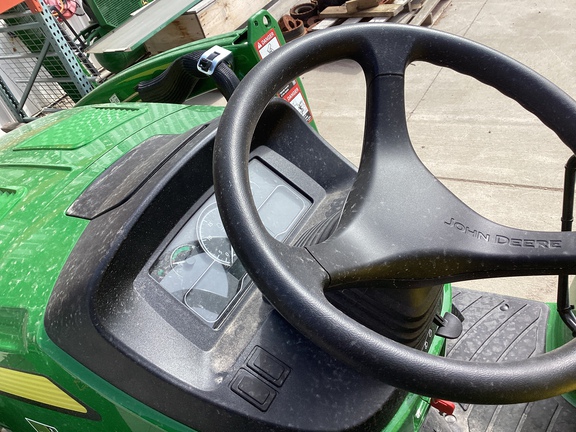 2025 John Deere 3039R Tractor Compact