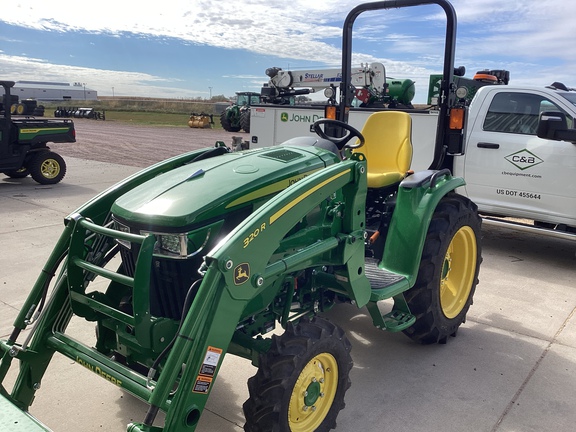 2025 John Deere 3039R Tractor Compact