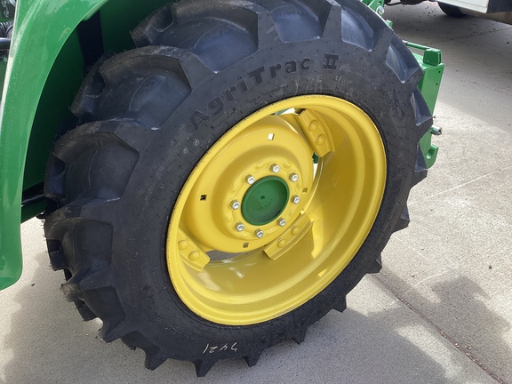 2025 John Deere 3039R Tractor Compact