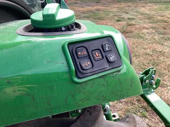 2025 John Deere 4066R Tractor Compact