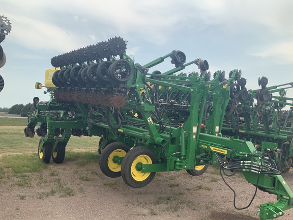 2025 John Deere 1795 Planter