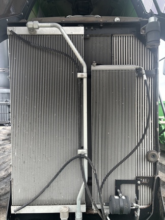 2017 John Deere 9520RT Tractor Rubber Track