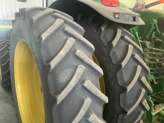 2017 John Deere 8320R Tractor