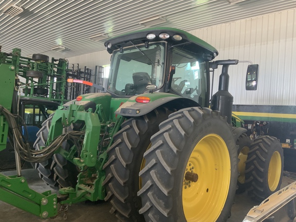 2017 John Deere 8320R Tractor