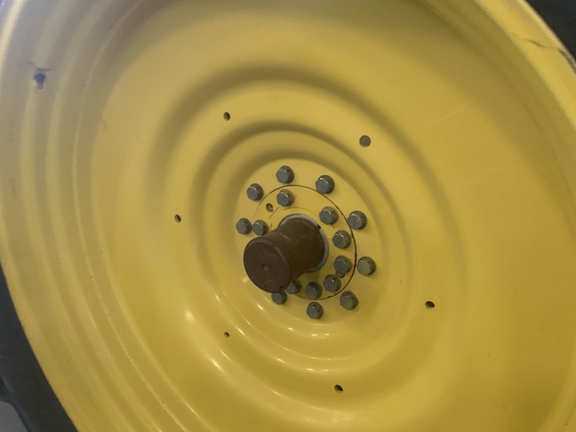 2017 John Deere 8320R Tractor