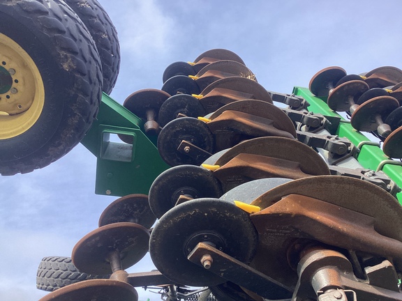 2009 John Deere 1890 Air Seeder