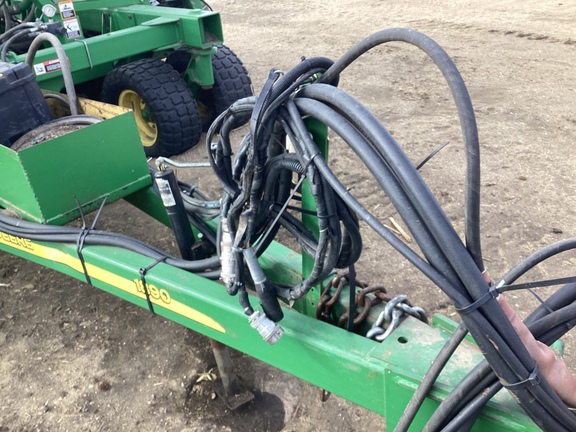 2009 John Deere 1890 Air Seeder